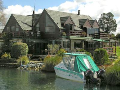 Waiteti Lakeside Lodge Ngongotaha Exteriér fotografie